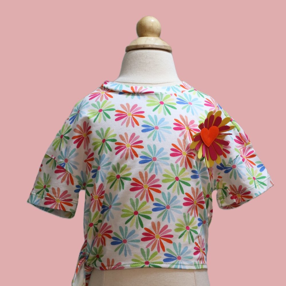 Agatha Ruiz De La Prada daisy  t-shirt NWT